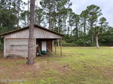 4236 Hield Road NW Palm Bay FL 32907