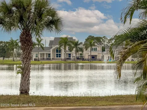 4236 Hield Road NW Palm Bay FL 32907