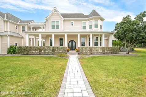 4236 Hield Road NW Palm Bay FL 32907