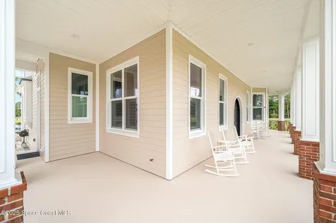 4236 Hield Road NW Palm Bay FL 32907