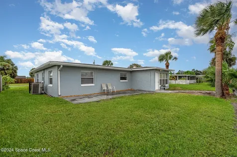 1655 Wavecrest Street Merritt Island FL 32952