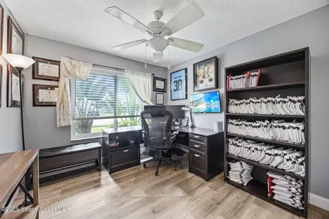 1914 Glen Meadows Circle Melbourne FL 32935