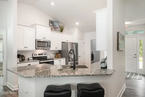 1486 Harper Boulevard SW Palm Bay FL 32908