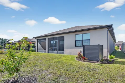 830 Remington Green Drive SE Palm Bay FL 32909