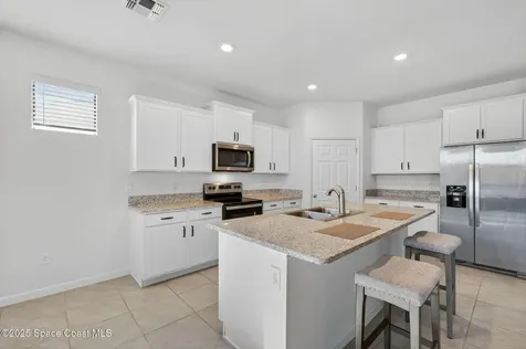 830 Remington Green Drive SE Palm Bay FL 32909