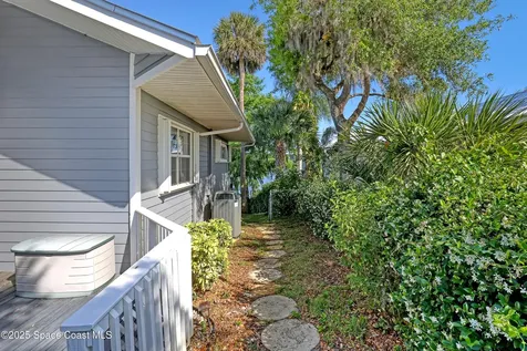 940 W Whitmire Drive Melbourne FL 32935