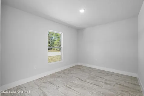 480 Scanlon Road SW Palm Bay FL 32908