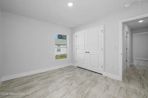 480 Scanlon Road SW Palm Bay FL 32908