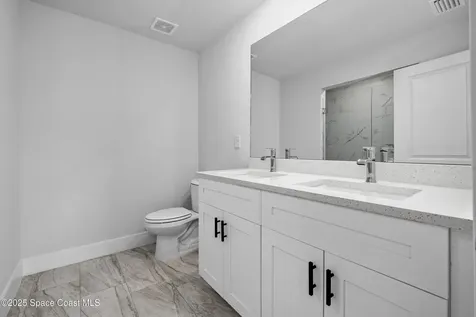 480 Scanlon Road SW Palm Bay FL 32908