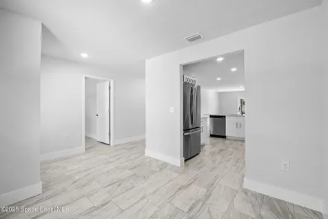 480 Scanlon Road SW Palm Bay FL 32908