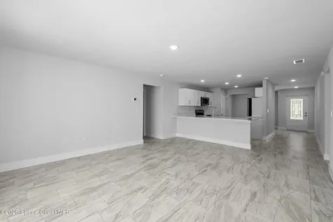 480 Scanlon Road SW Palm Bay FL 32908