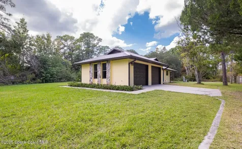 3772 E R Smyth Drive Mims FL 32754
