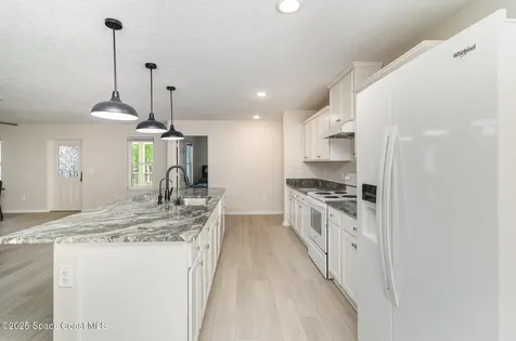 5651 Travis Street Mims FL 32754
