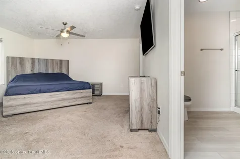 5651 Travis Street Mims FL 32754