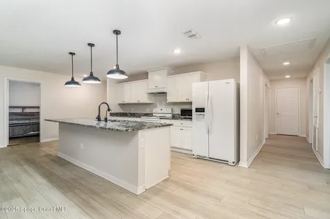 5651 Travis Street Mims FL 32754