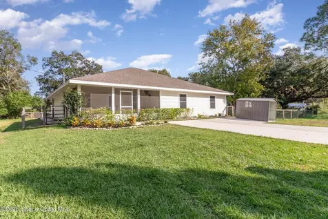 5651 Travis Street Mims FL 32754