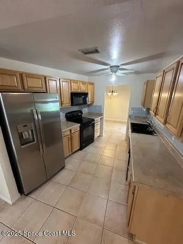 561 Sherman Street SE Palm Bay FL 32909