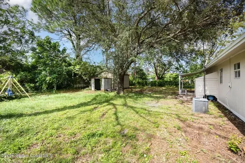 2126 Whiteside Avenue SE Palm Bay FL 32909
