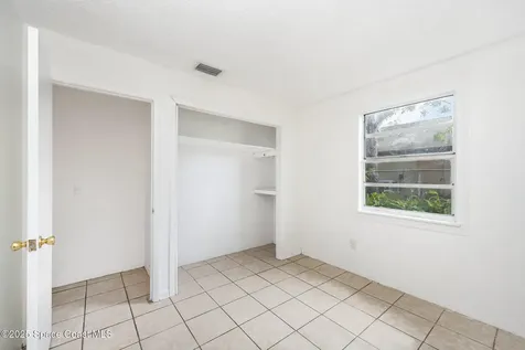 2126 Whiteside Avenue SE Palm Bay FL 32909
