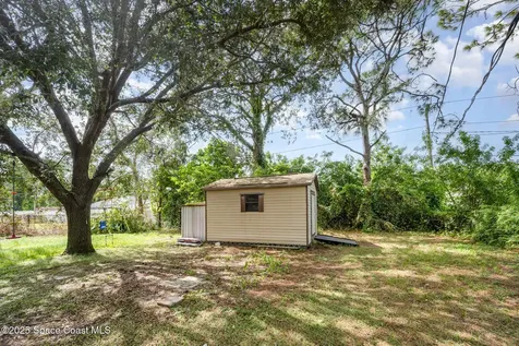 2126 Whiteside Avenue SE Palm Bay FL 32909