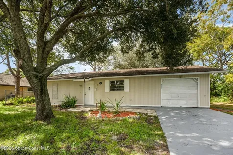 2126 Whiteside Avenue SE Palm Bay FL 32909