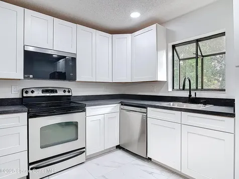 1019 Fox Trace Court Port Orange FL 32127