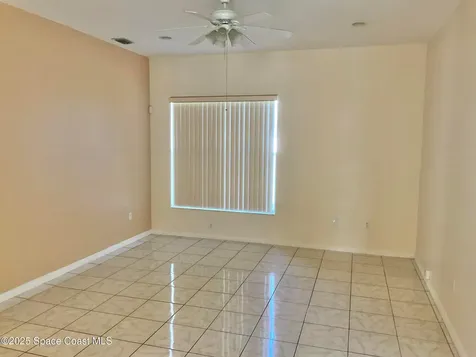 1521 Gardenton Street NW Palm Bay FL 32907