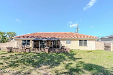42 Emerson Drive NW Palm Bay FL 32907