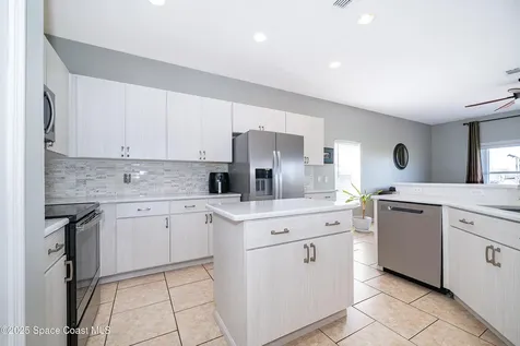 3426 Harborside Court Kissimmee FL 34746