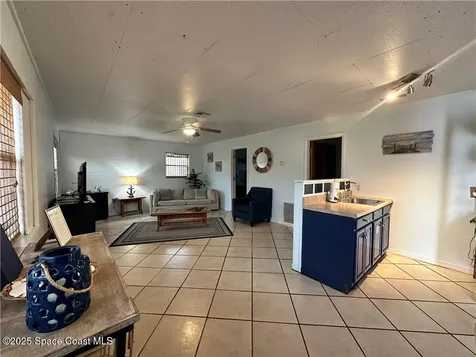 1450 4th Avenue Vero Beach FL 32960