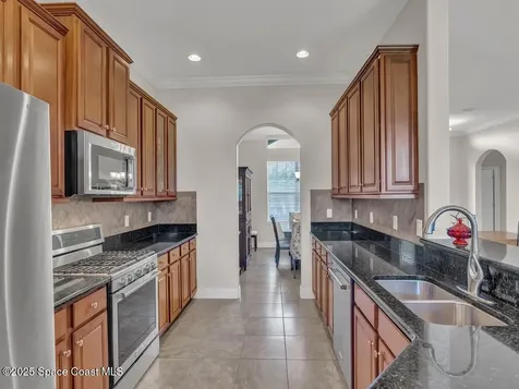 1340 S Village Square Vero Beach FL 32966