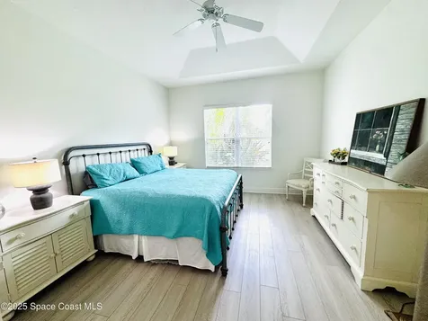 1340 S Village Square Vero Beach FL 32966