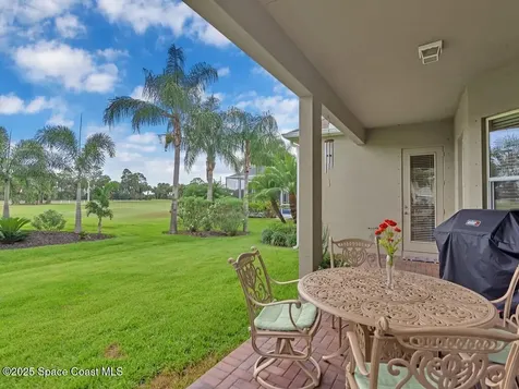 1340 S Village Square Vero Beach FL 32966