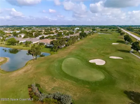 1340 S Village Square Vero Beach FL 32966