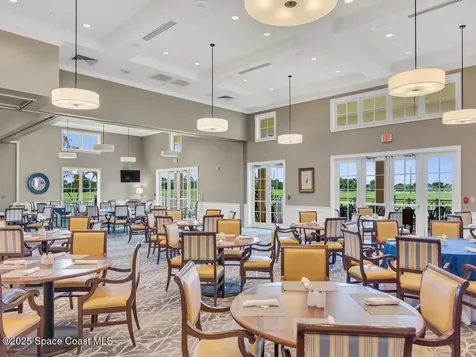 1340 S Village Square Vero Beach FL 32966