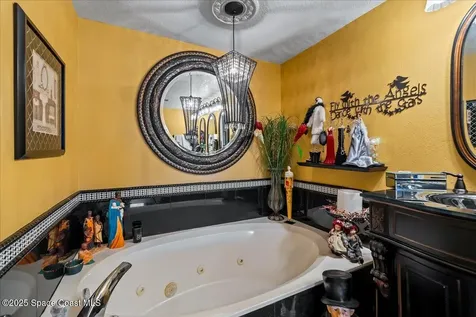 104 Riverside Drive Cocoa FL 32922