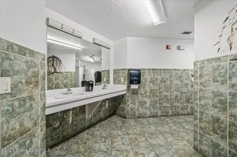 104 Riverside Drive Cocoa FL 32922