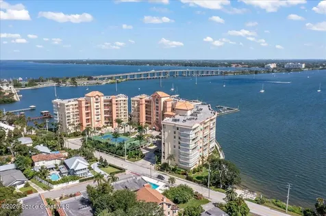 104 Riverside Drive Cocoa FL 32922