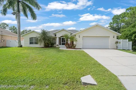 2736 Tolman Avenue SE Palm Bay FL 32909