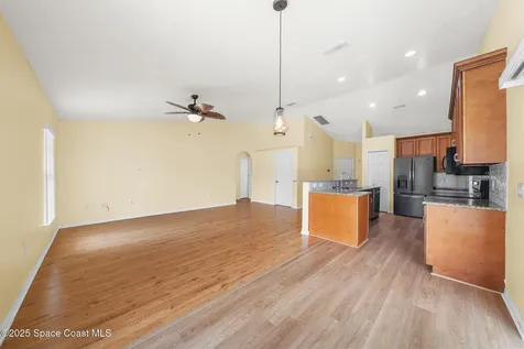 2736 Tolman Avenue SE Palm Bay FL 32909