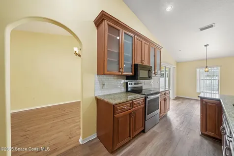 2736 Tolman Avenue SE Palm Bay FL 32909