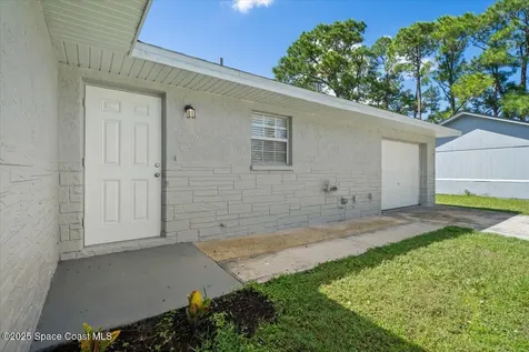 680 Bluefields Street SE Palm Bay FL 32909