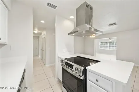 680 Bluefields Street SE Palm Bay FL 32909
