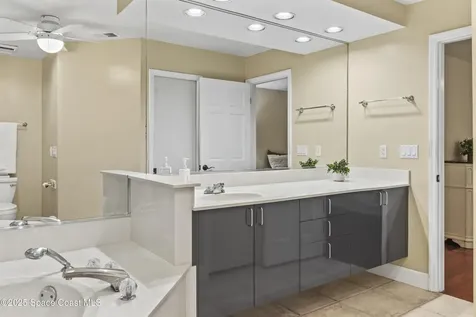 1808 Parkside Place Indian Harbour Beach FL 32937