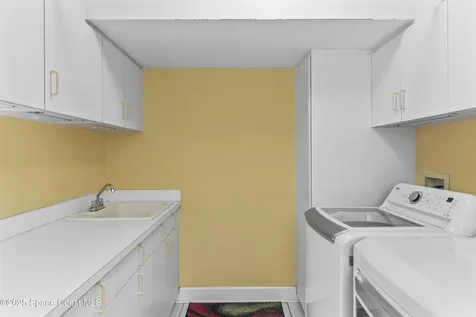1808 Parkside Place Indian Harbour Beach FL 32937
