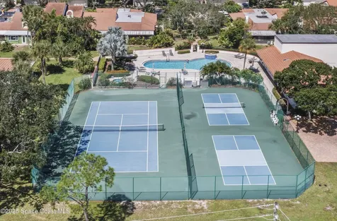 1808 Parkside Place Indian Harbour Beach FL 32937