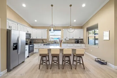 171 Hurley Boulevard SW Palm Bay FL 32908