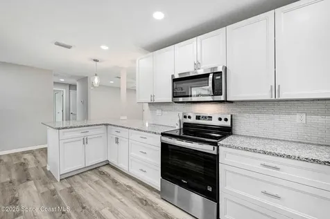 573 Mandan Avenue Melbourne FL 32935