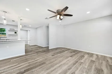 573 Mandan Avenue Melbourne FL 32935