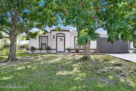 1500 Manzanita Street NW Palm Bay FL 32907